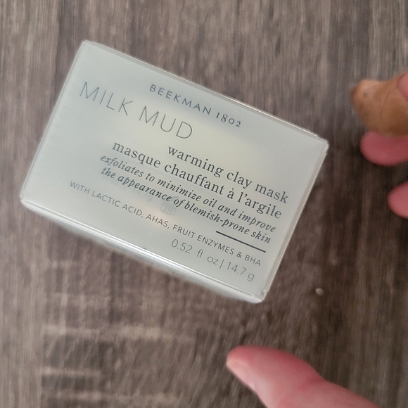 Beekmans 1802 Mud Mask - Picture 3 of 6